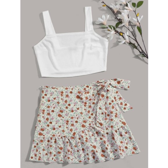 SHEIN Dresses & Skirts - NWOT Ditsy floral wrap skirt w/ crop top shein